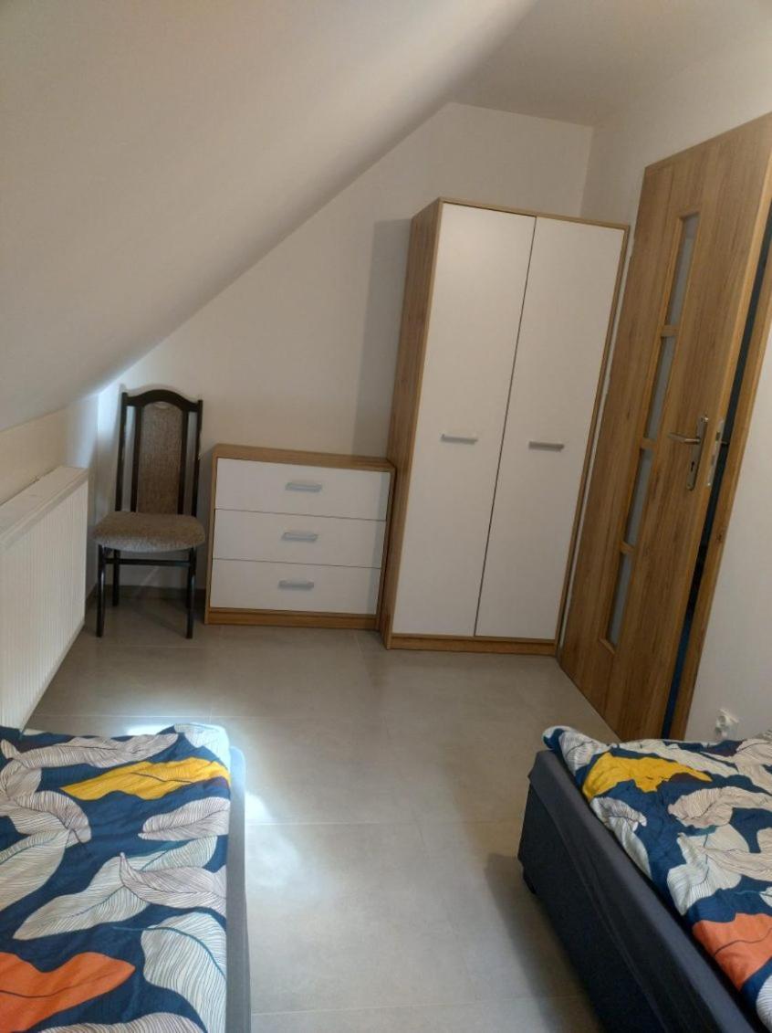 Apartamenty - Domek Bobrowe Zacisze 3 Janowice Wielkie Bagian luar foto