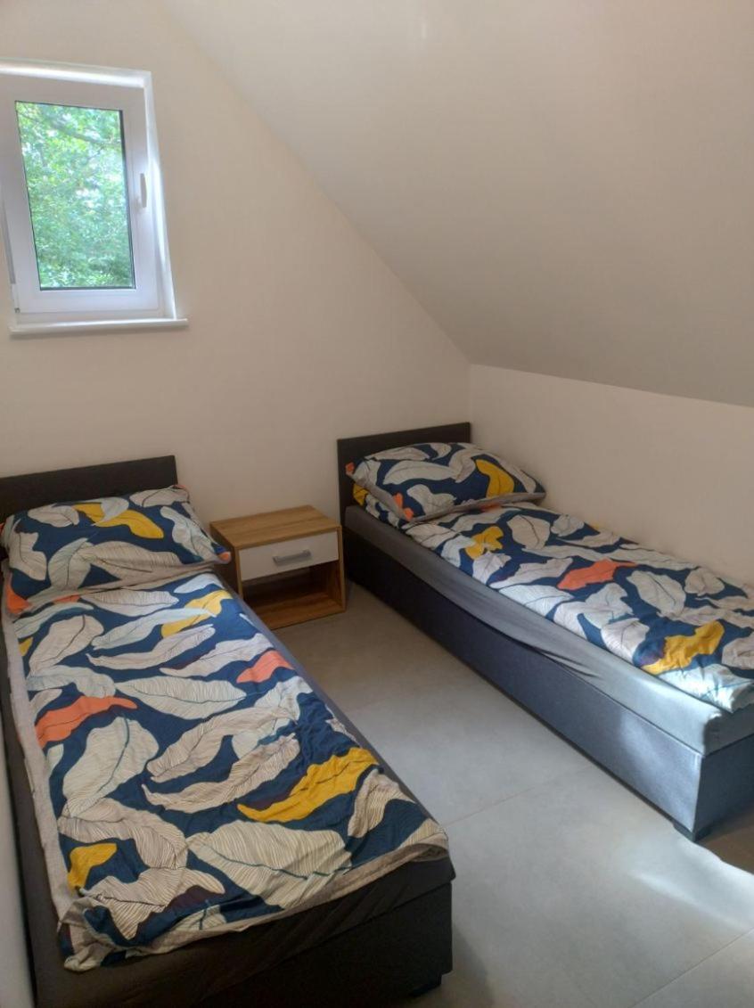 Apartamenty - Domek Bobrowe Zacisze 3 Janowice Wielkie Bagian luar foto